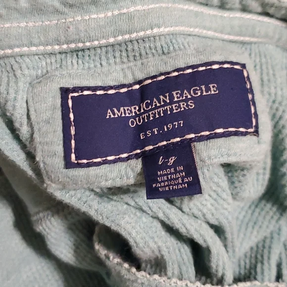 Bundle of insulated shirts🍂 - Picture 4 of 5